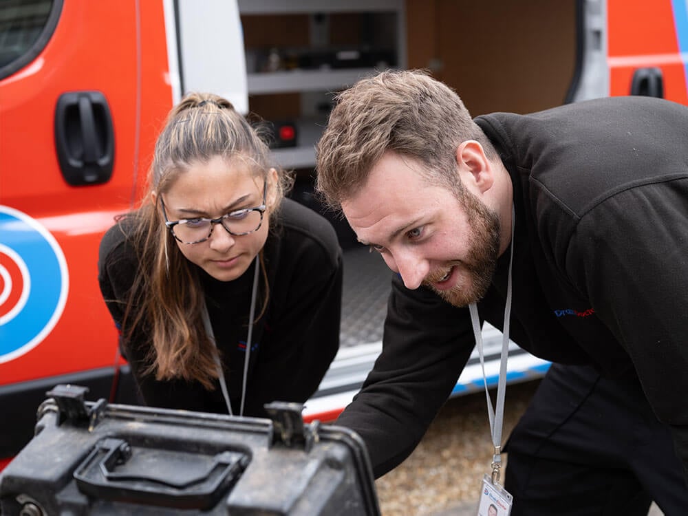 Drain unblocking equipment